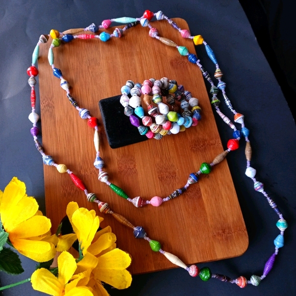 2PC Beautiful African Bead Jewelry Set - Picture 5 of 10